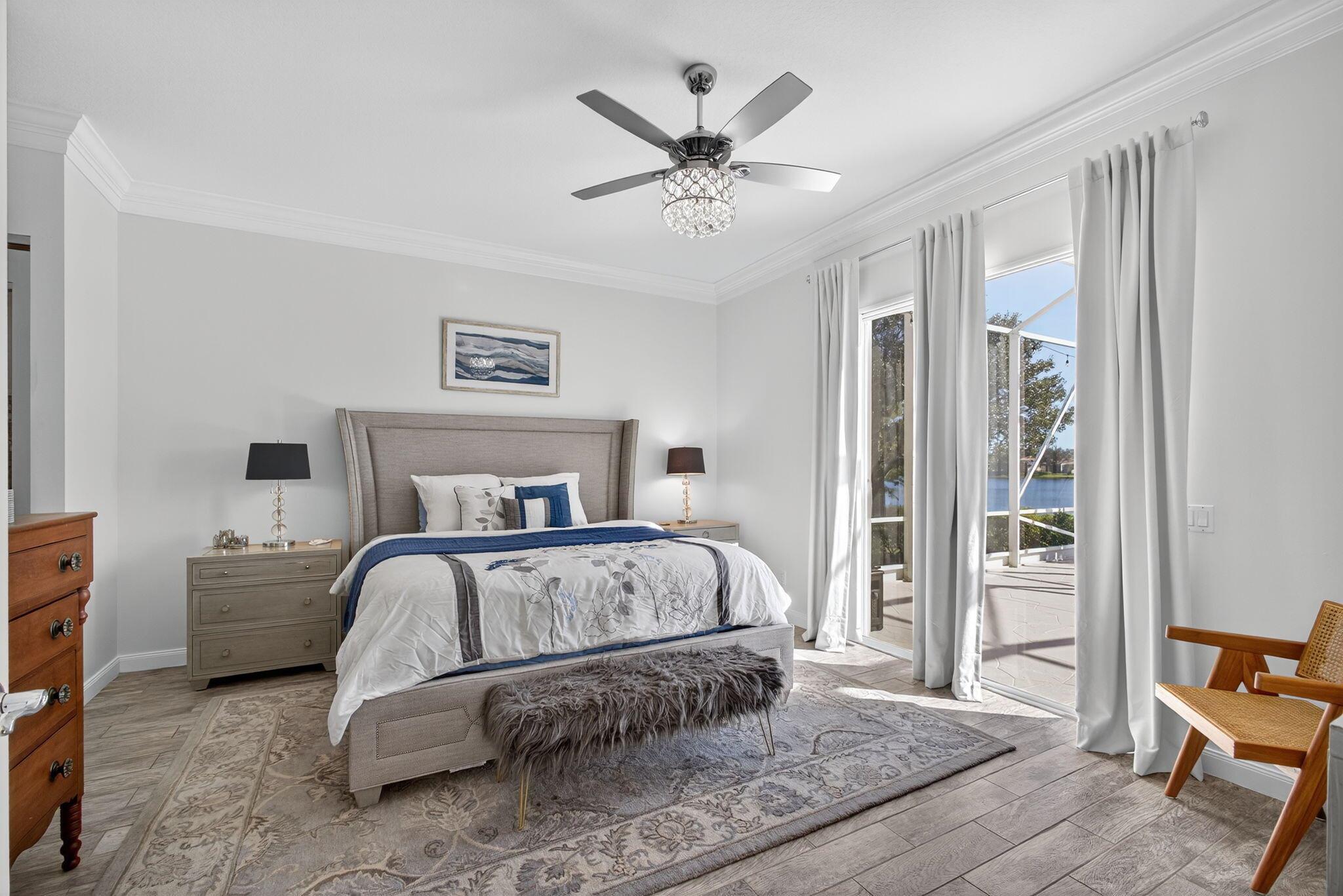 CARLETON OAKS - Residential