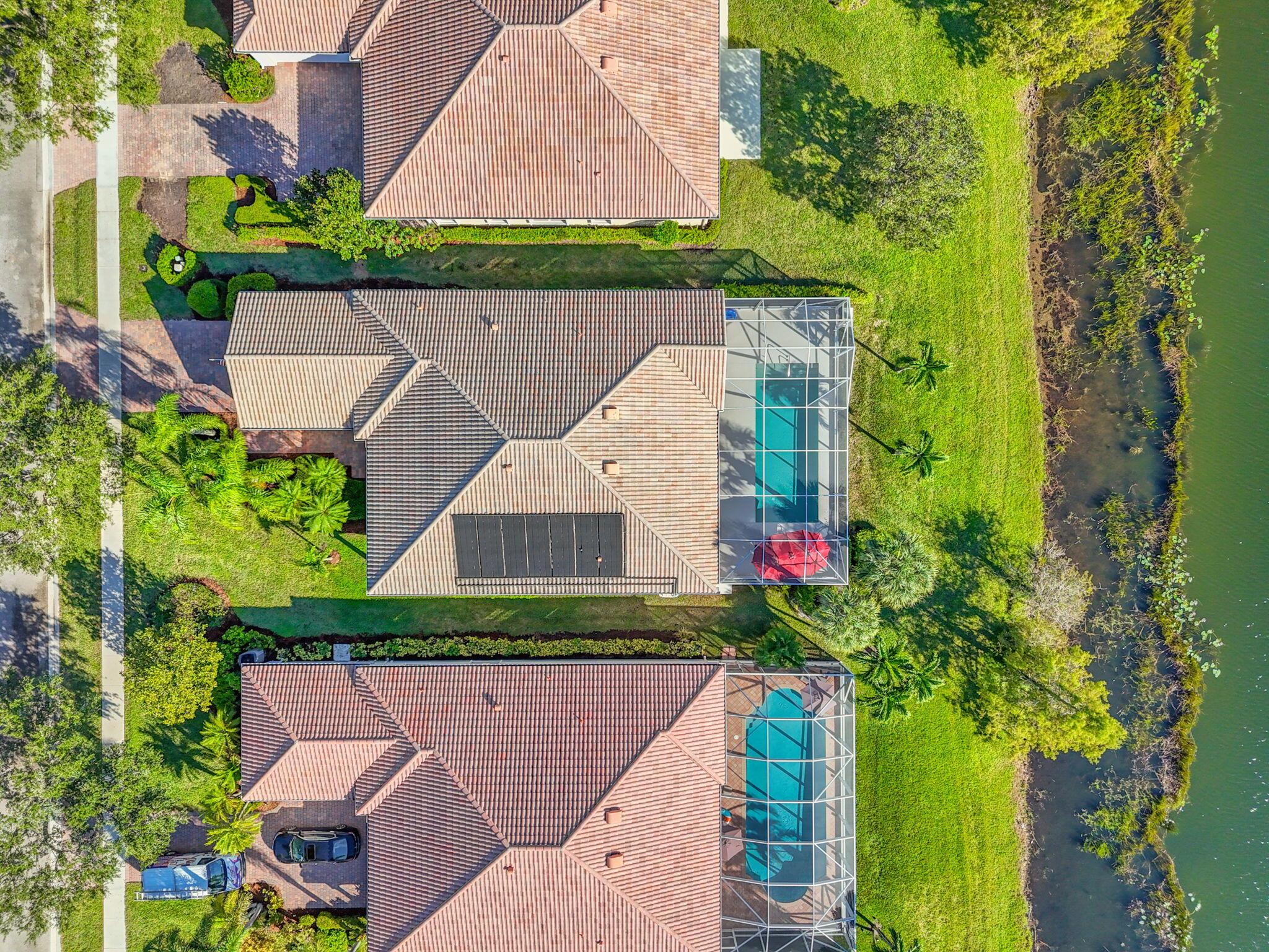 CARLETON OAKS - Residential