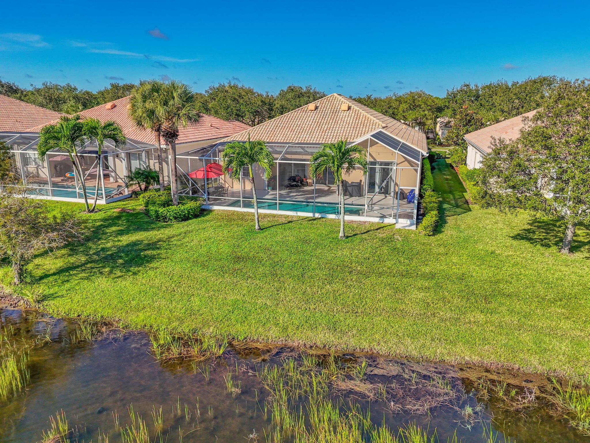 CARLETON OAKS - Residential