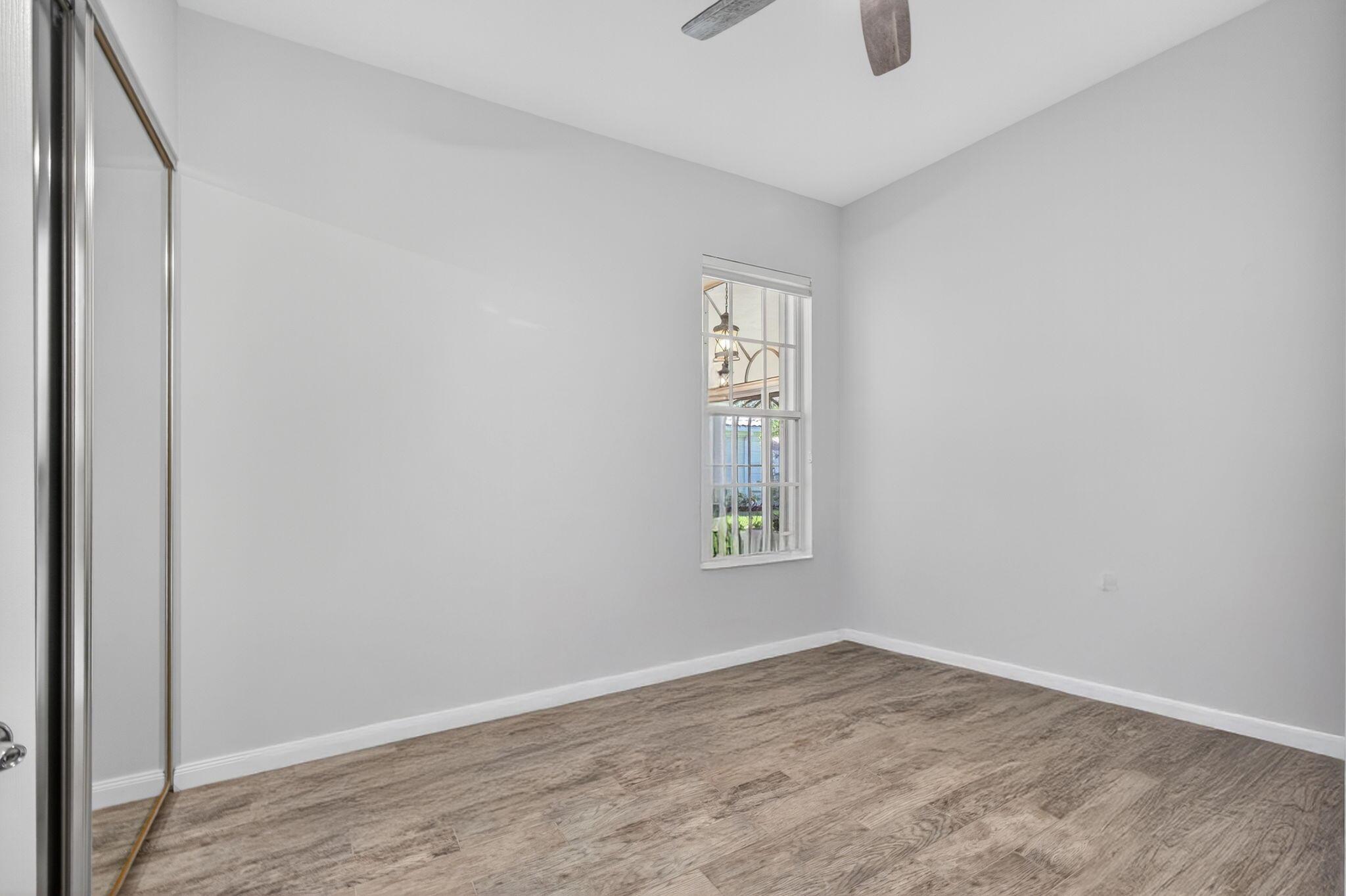 CARLETON OAKS - Residential