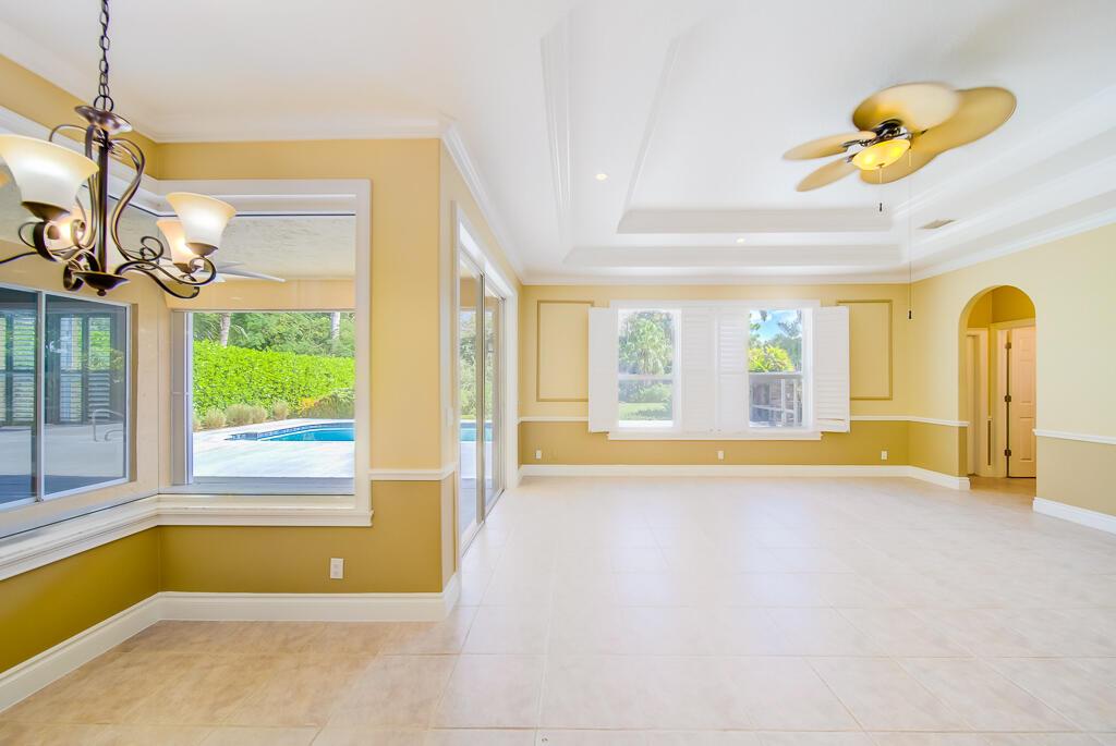 LEGEND LAKE ESTATES - Residential