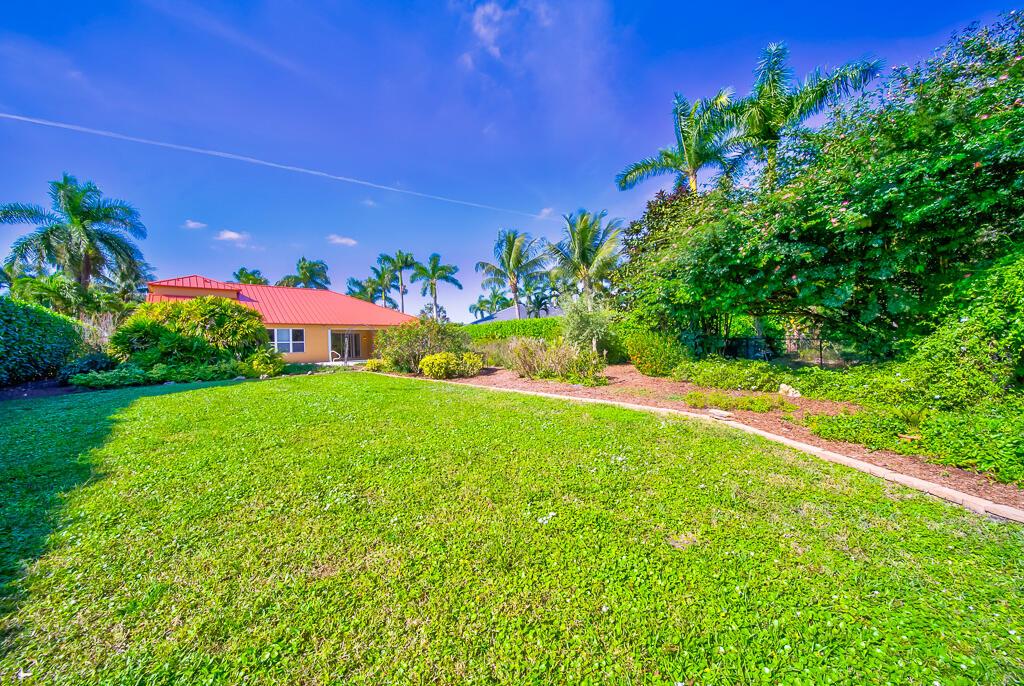 LEGEND LAKE ESTATES - Residential