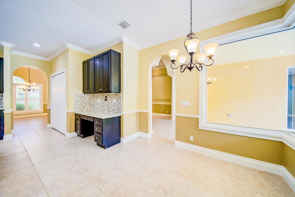 LEGEND LAKE ESTATES - Residential