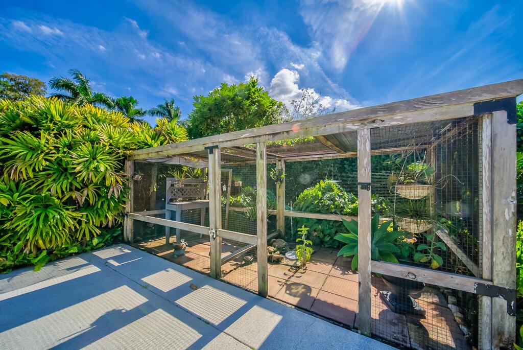 LEGEND LAKE ESTATES - Residential