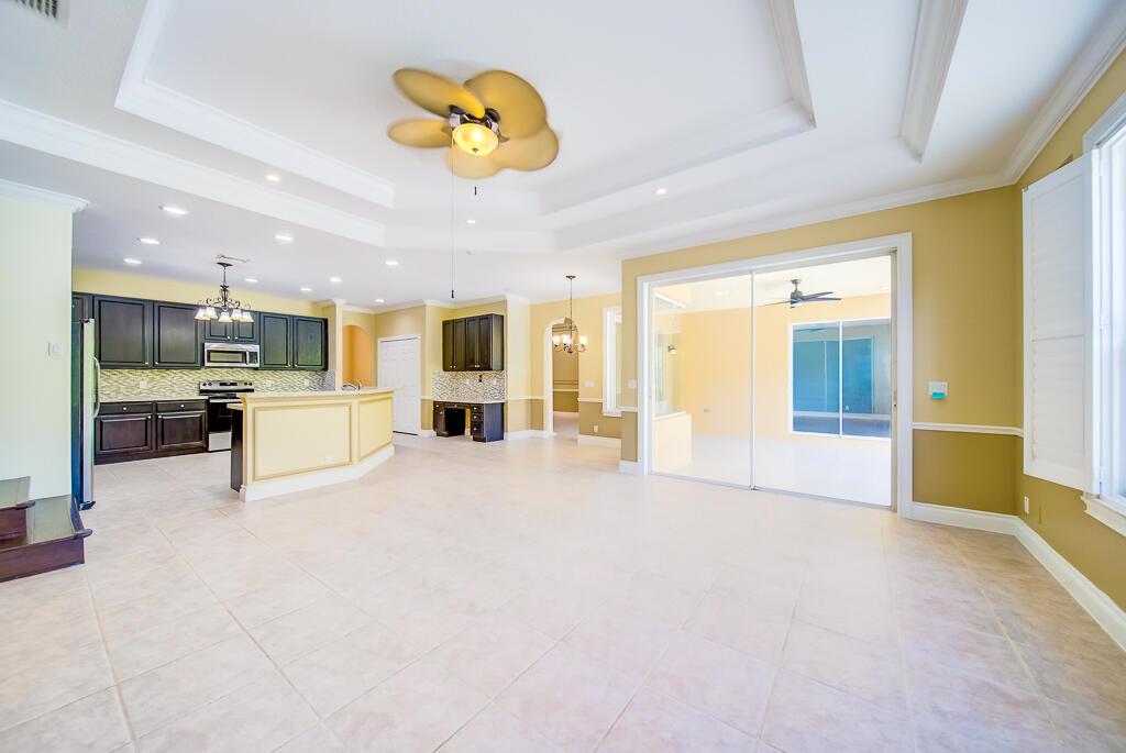 LEGEND LAKE ESTATES - Residential