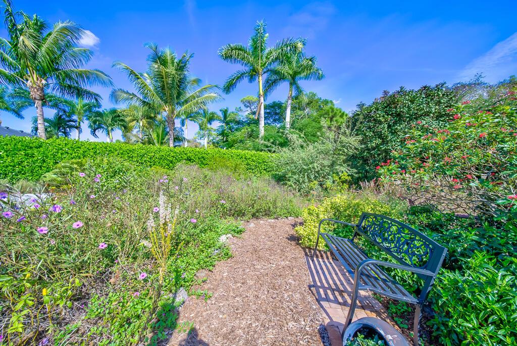 LEGEND LAKE ESTATES - Residential