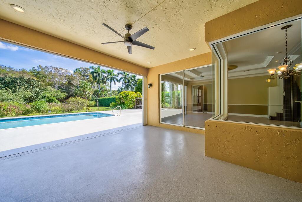 LEGEND LAKE ESTATES - Residential