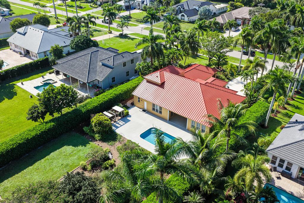 LEGEND LAKE ESTATES - Residential