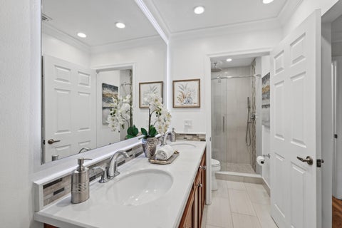 Tiny photo for 12571 NW 57TH Court, Coral Springs, FL 33076 (MLS # B26086727)