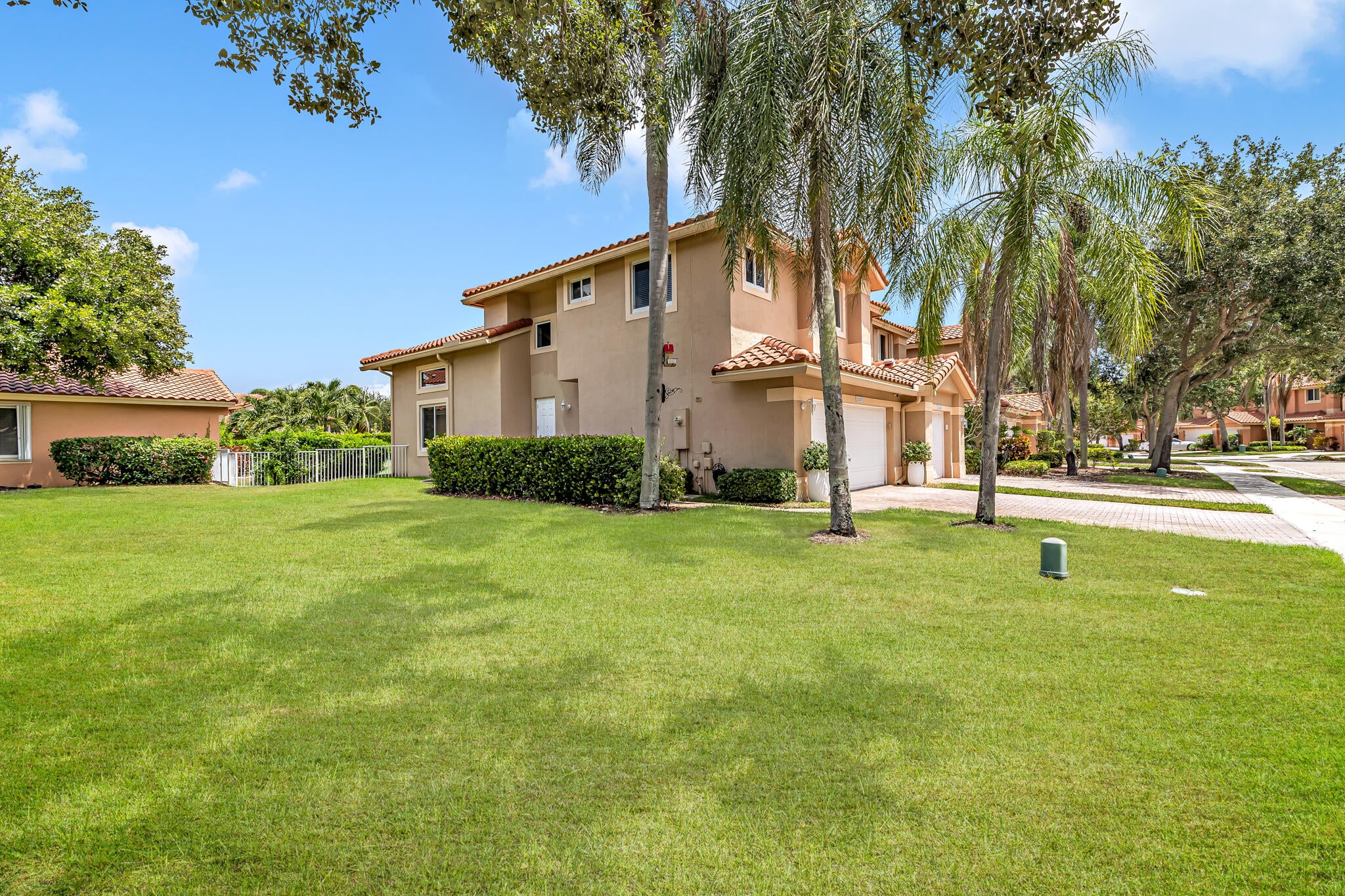 12571 NW 57TH Court