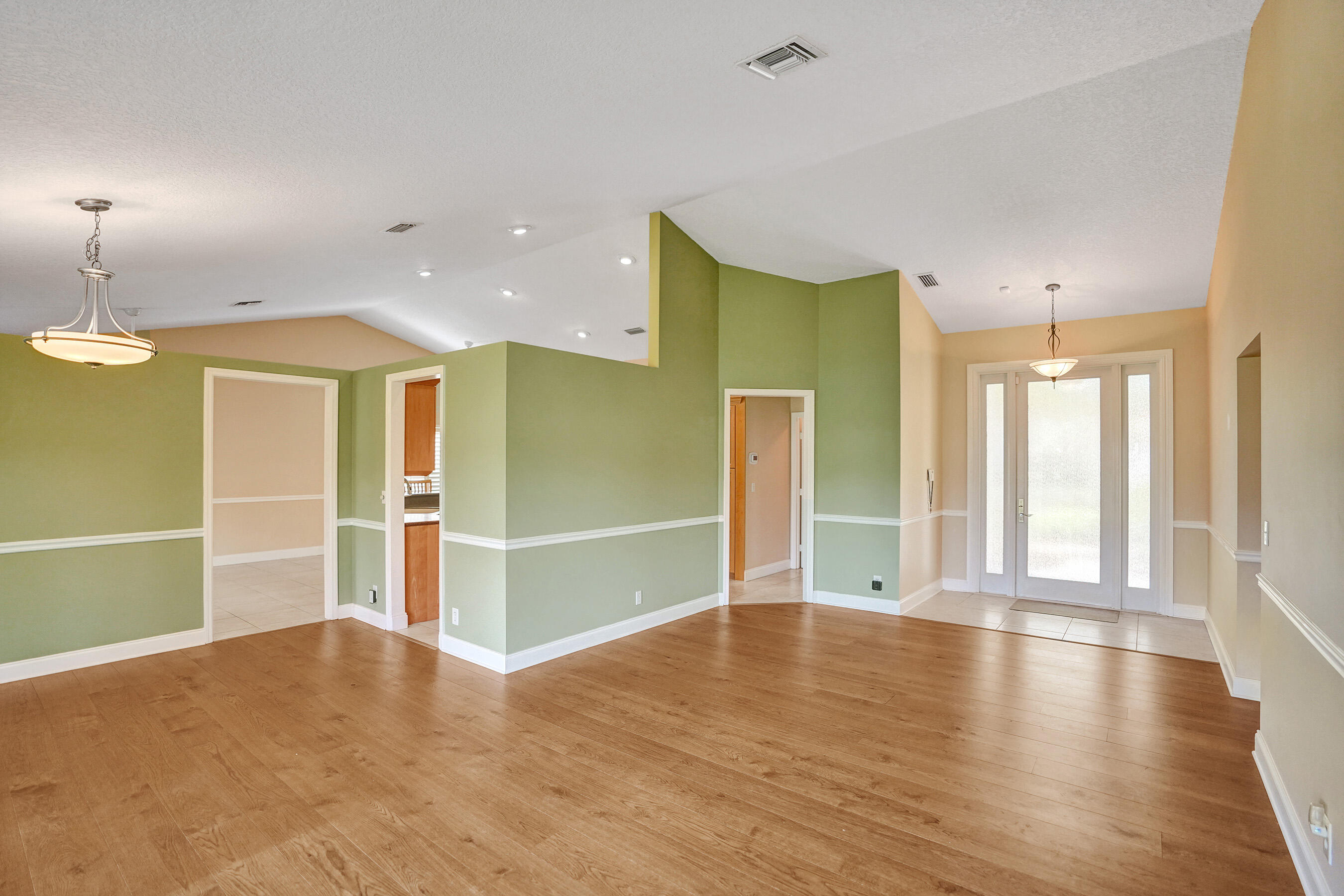 SABAL LAKES PH 1 - Residential