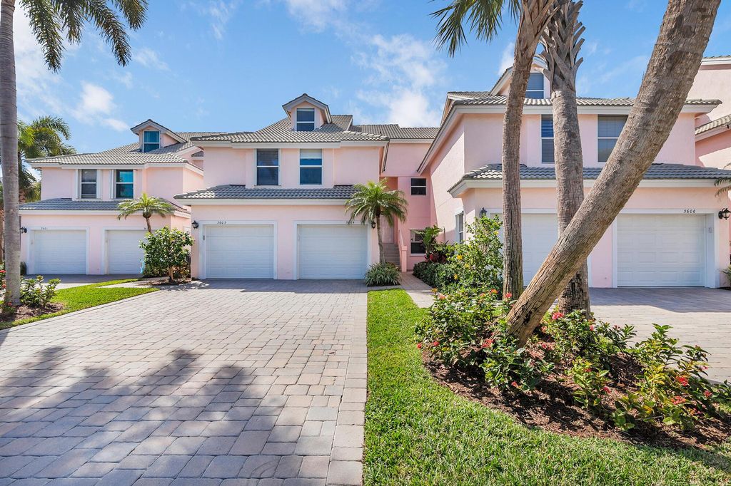 Photo of 3604 Fairway Drive N, Jupiter, FL 33477 (MLS # R10960561)