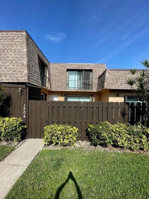1204 Waterview Circle, Palm Springs, FL 33461 - MLS#: R11016095