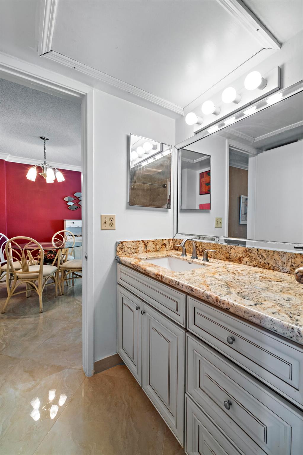 HILLSBORO COLONNADE CONDO - Residential