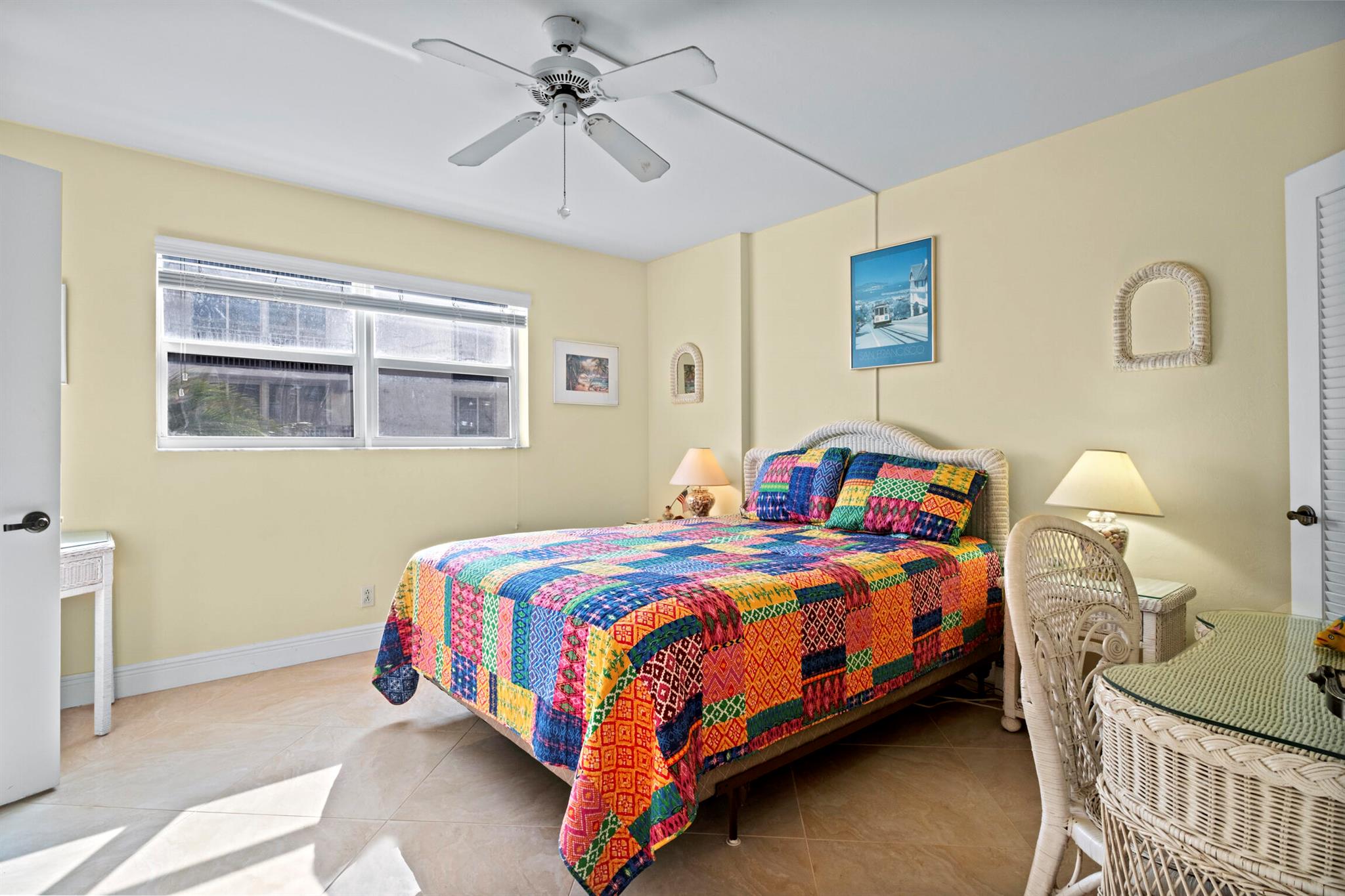 HILLSBORO COLONNADE CONDO - Residential