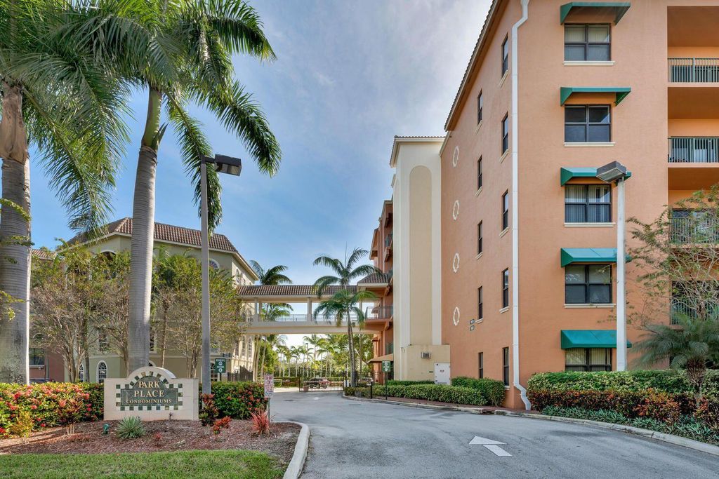 Photo of 1640 Presidential Way #501, West Palm Beach, FL 33401 (MLS # R10812369)