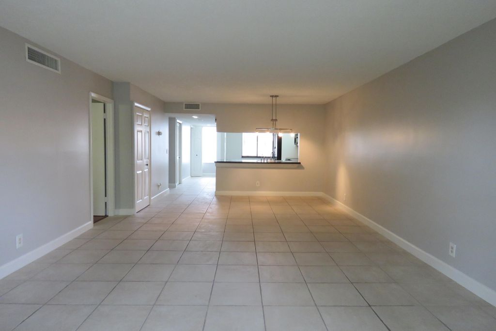Photo of 193 Lakeview Drive #205, Weston, FL 33326 (MLS # B26011515)