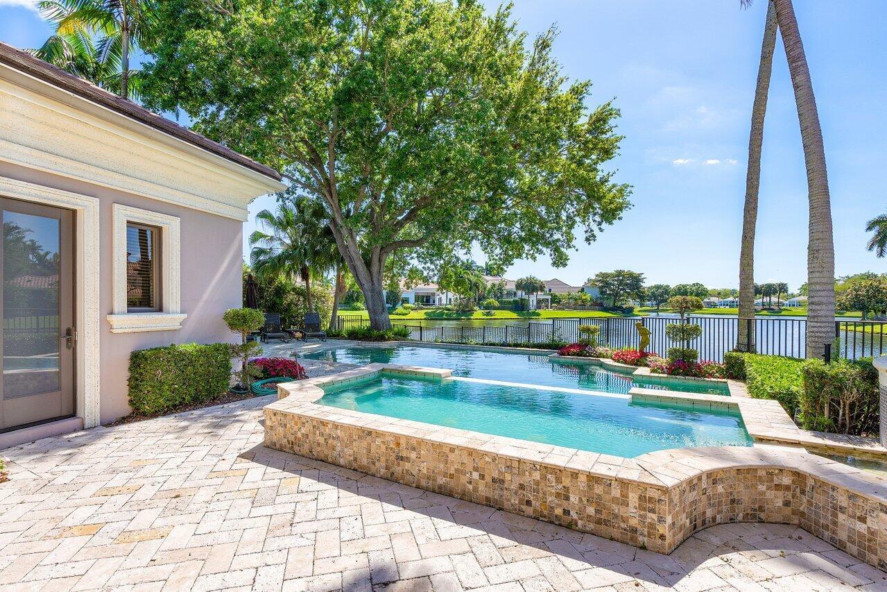 GRAND OAKS - Residential