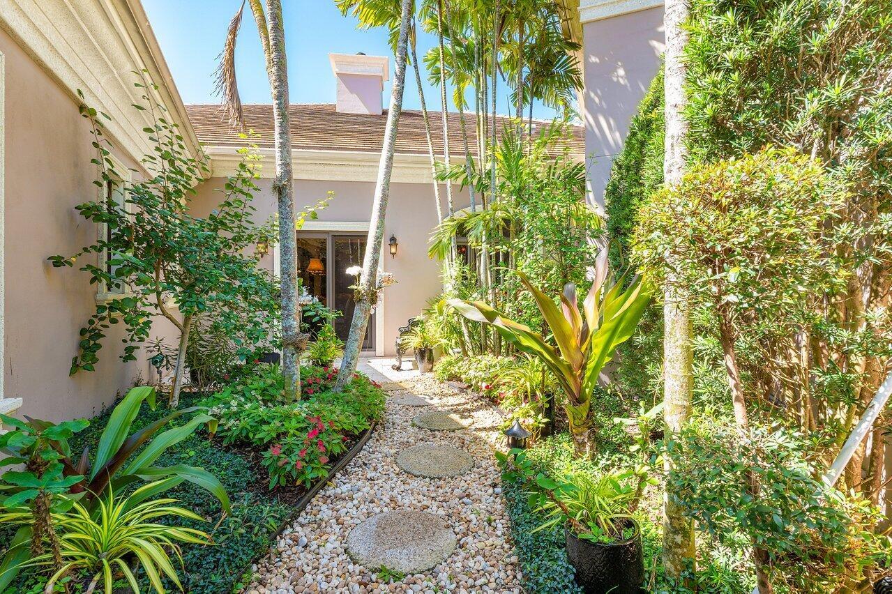 GRAND OAKS - Residential