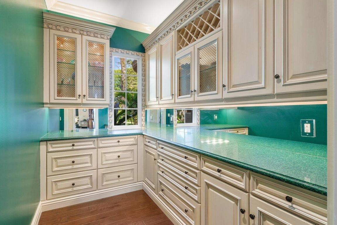 GRAND OAKS - Residential