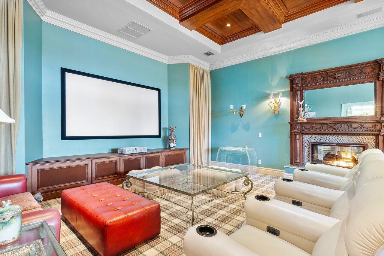 GRAND OAKS - Residential