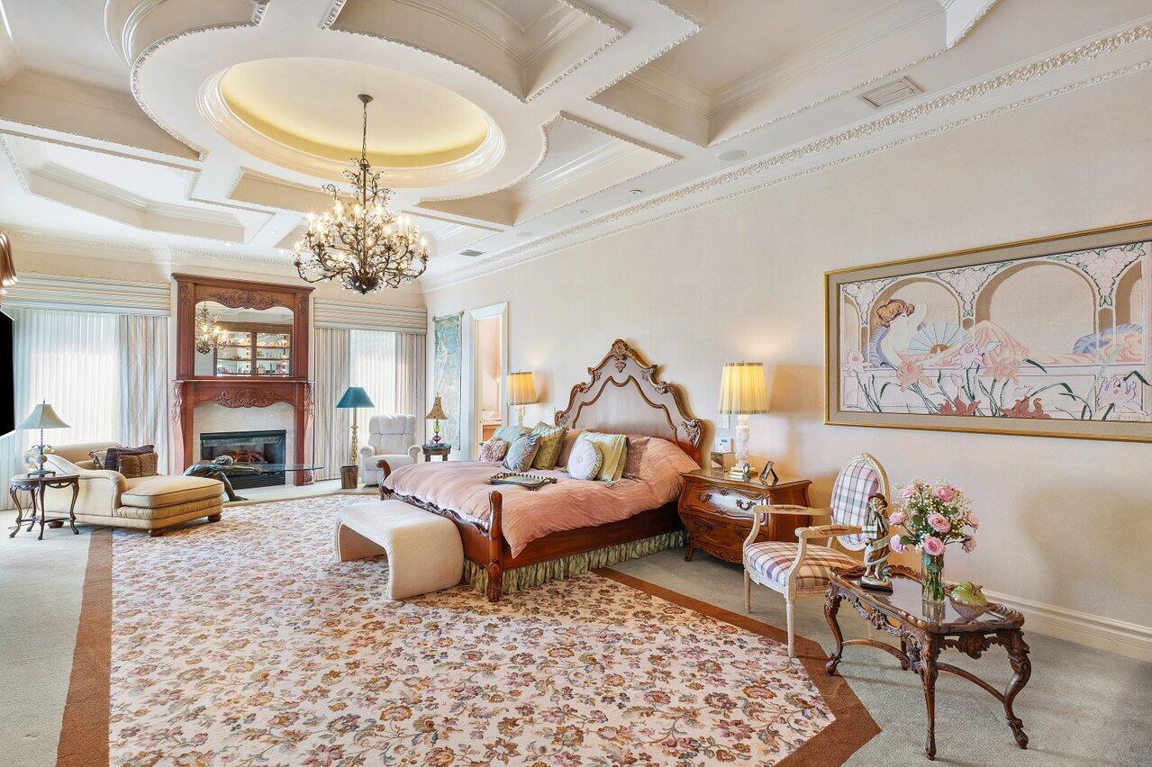 GRAND OAKS - Residential