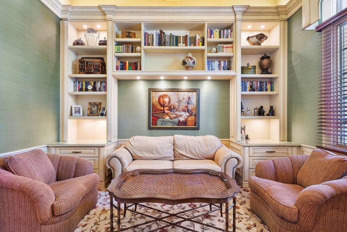 GRAND OAKS - Residential