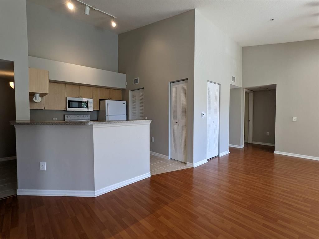 Photo of 1118 Villa Circle, Boynton Beach, FL 33435 (MLS # R10869914)