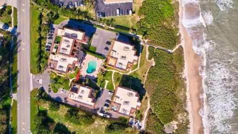 A home in Hutchinson Island