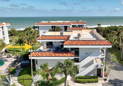 A home in Hutchinson Island