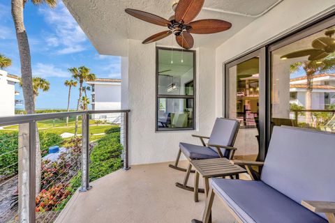 A home in Hutchinson Island