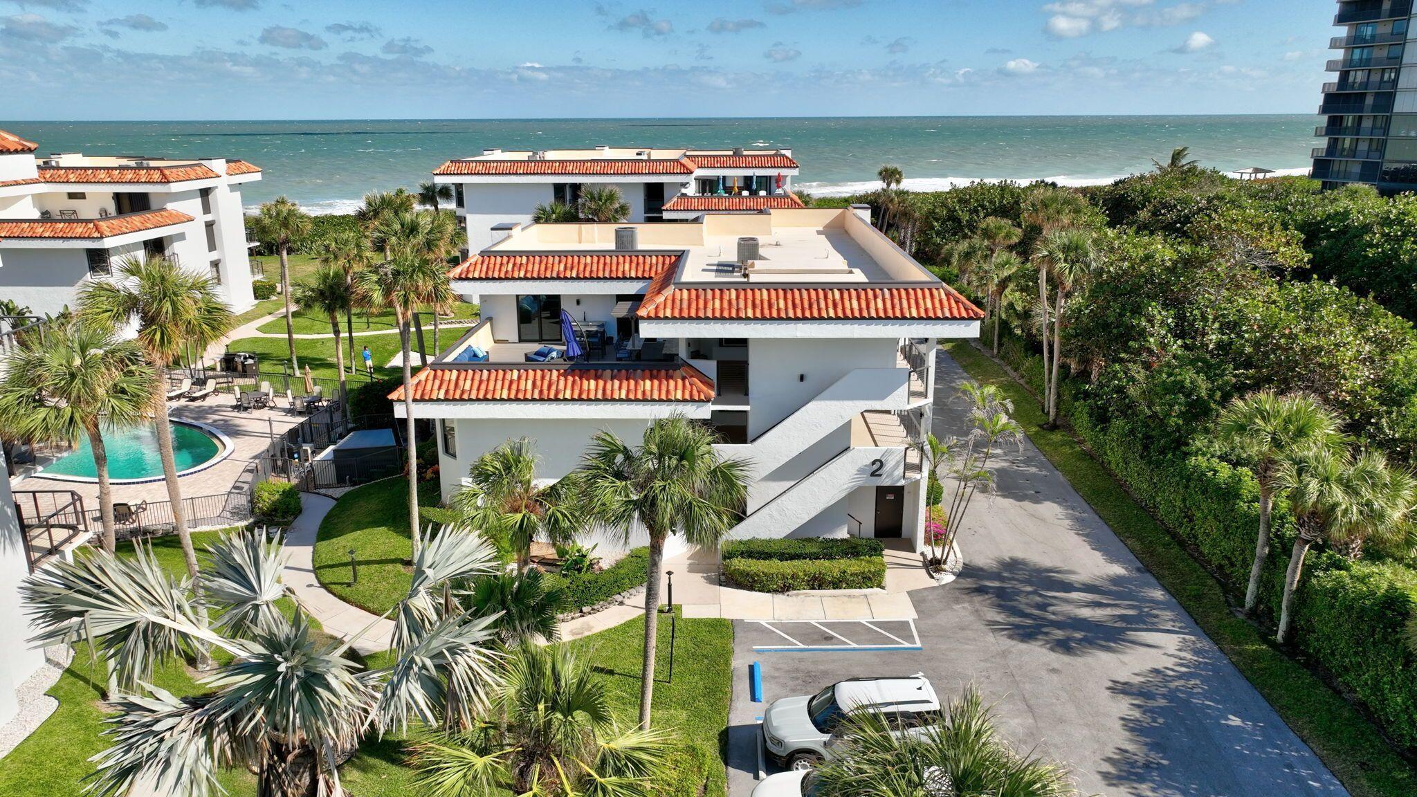 4100 N Highway A1a 211, Hutchinson Island, FL, 34949/$950,000 1 4100 N Highway A1a 211