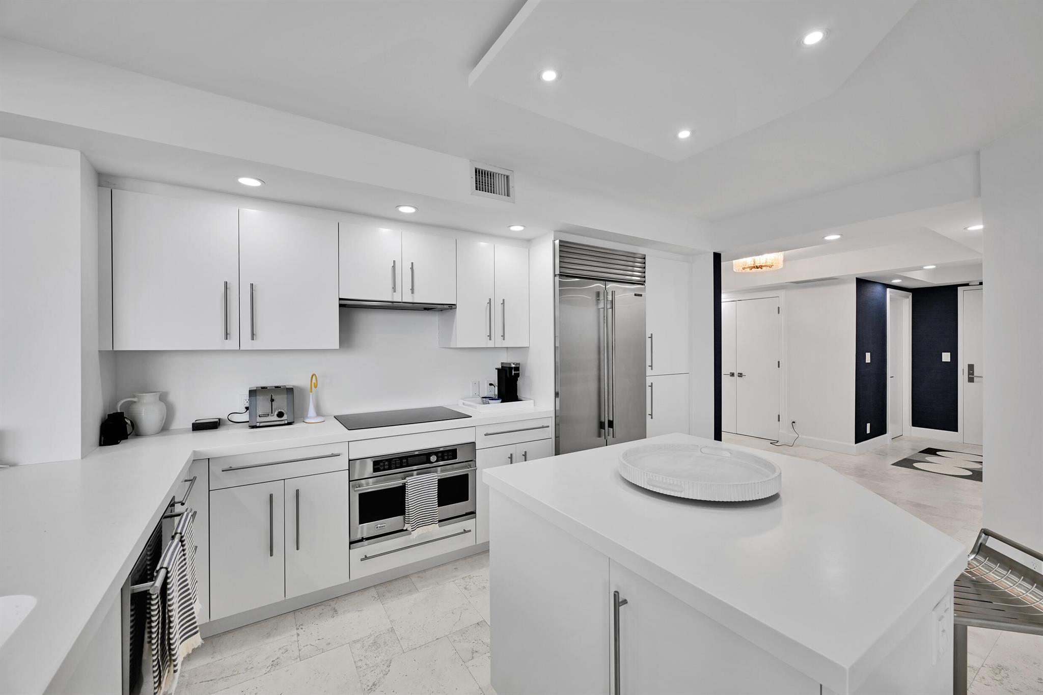 MERIDIAN OF PALM BEACH CO - Residential