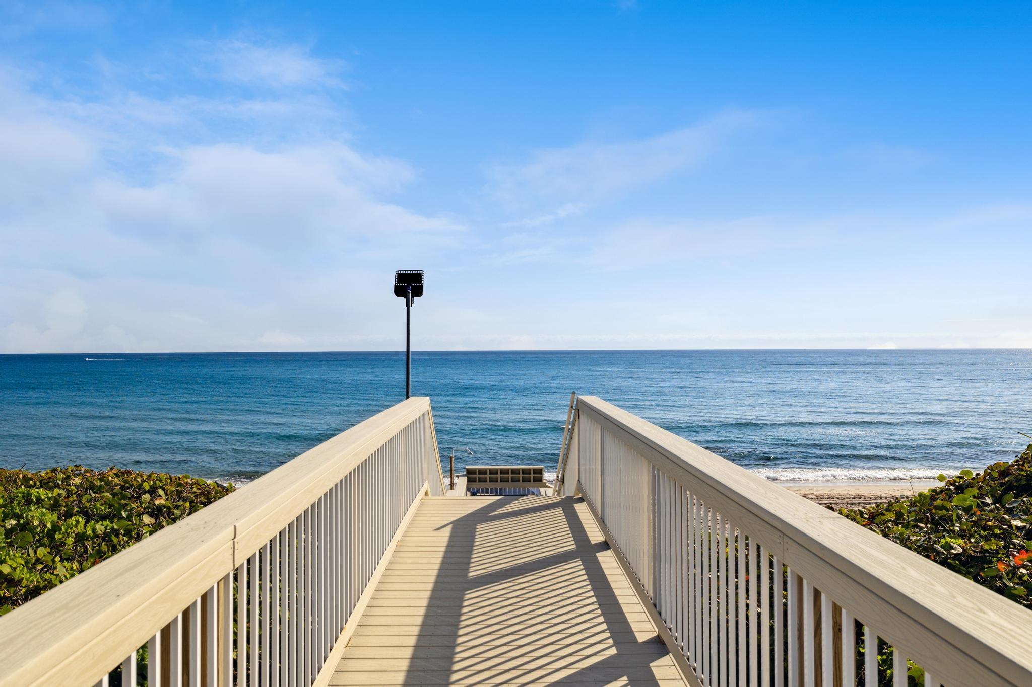 MERIDIAN OF PALM BEACH CO - Residential