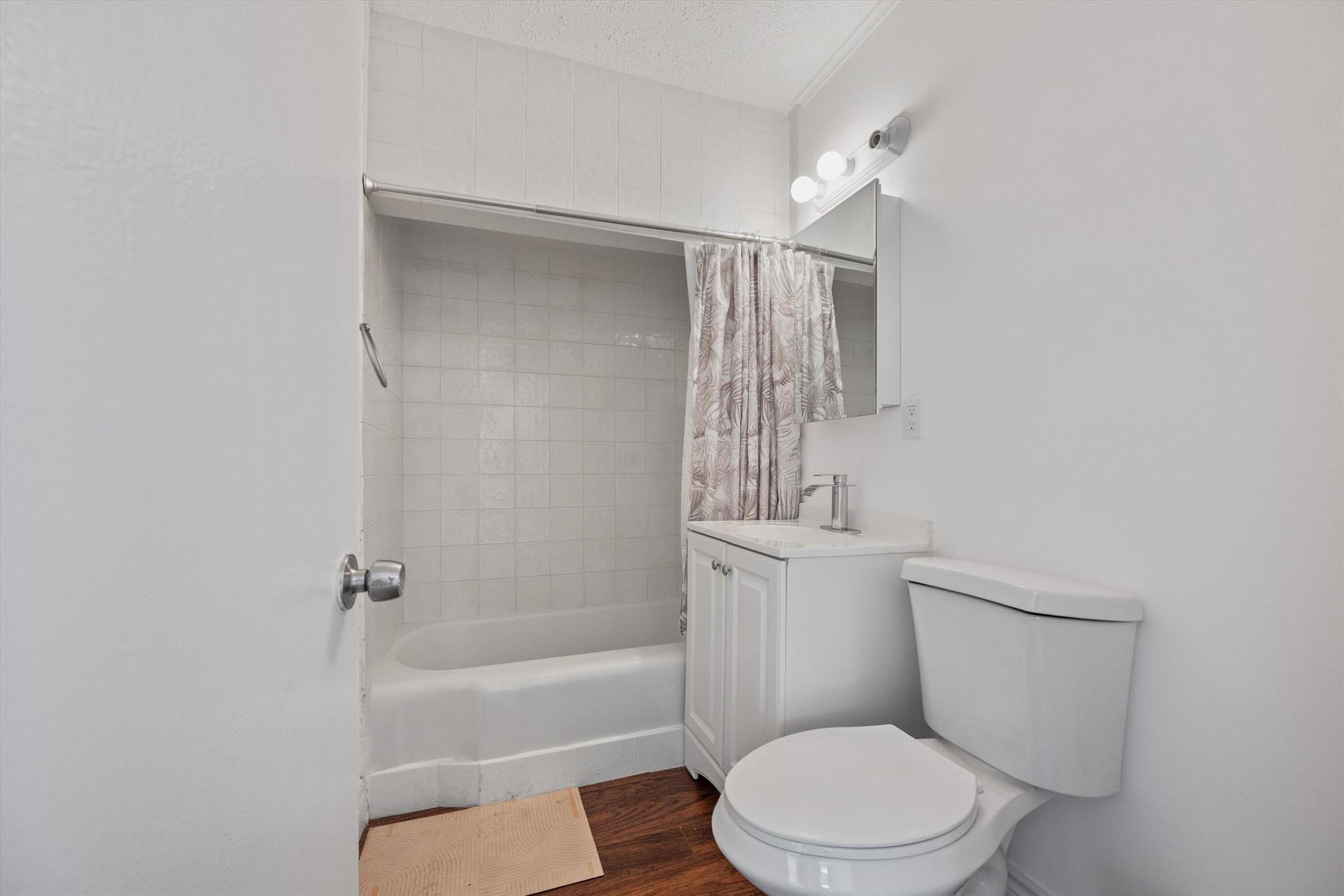 GARDENS THE - Residential