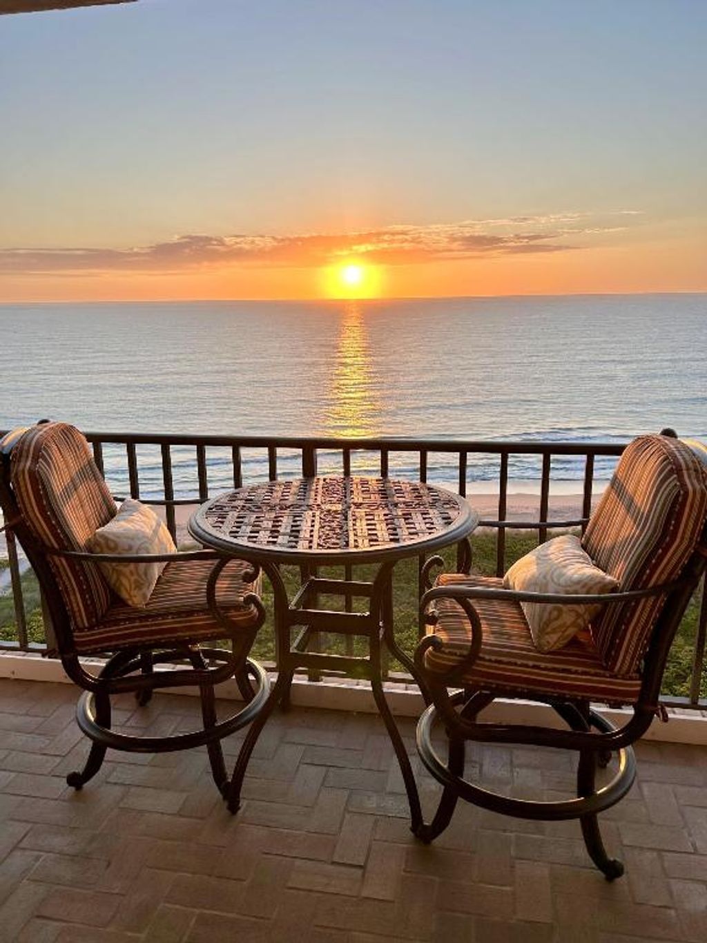 Photo of 3120 N Hwy A1a #1402, Hutchinson Island, FL 34949 (MLS # R10951422)