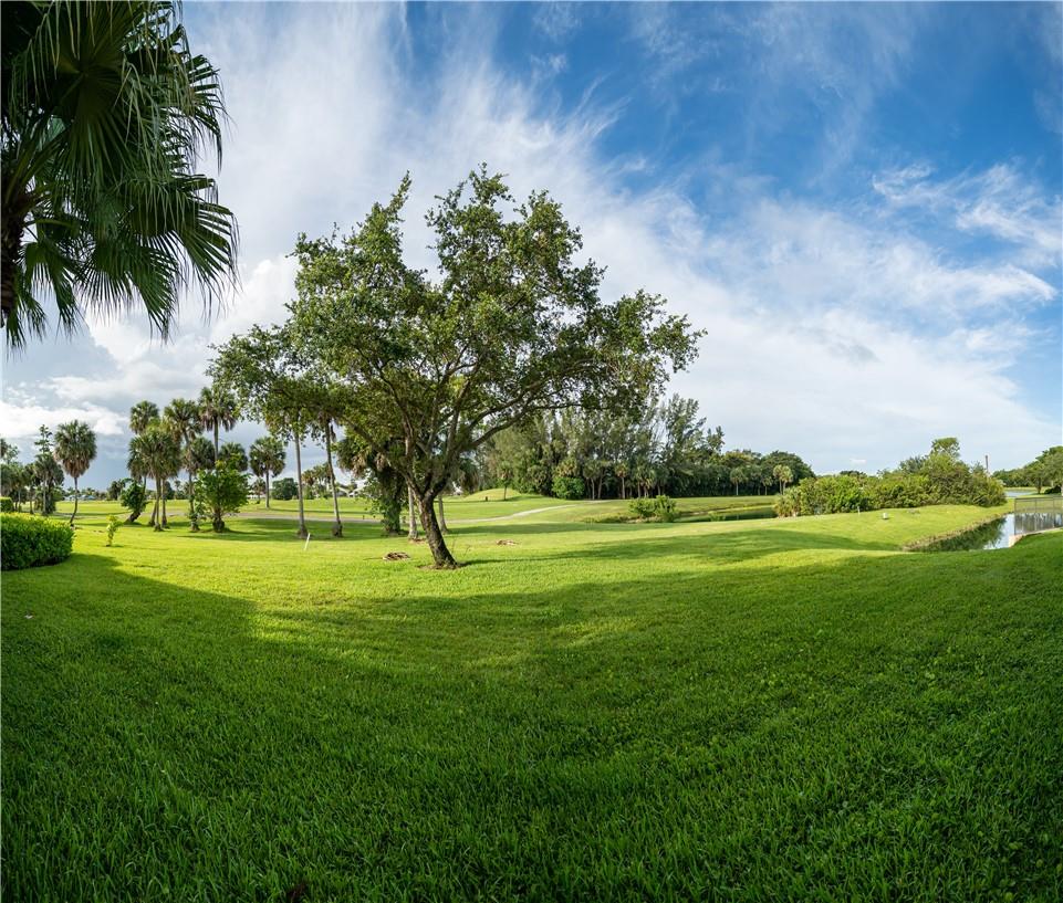 3350 Pinewalk Dr 1424