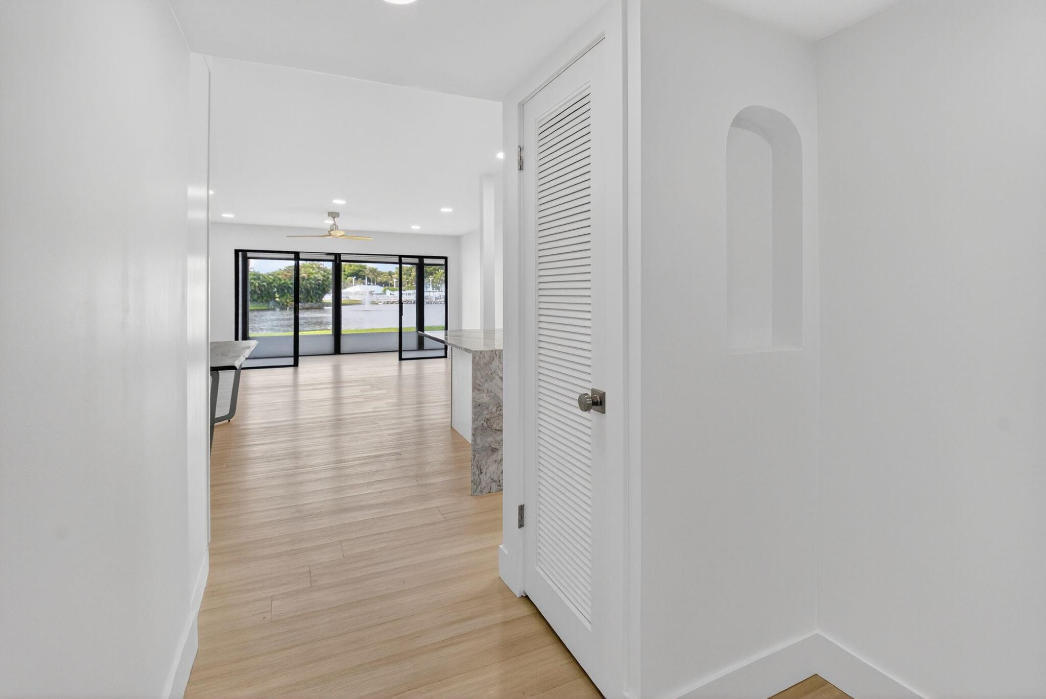 KINGS POINT - Residential