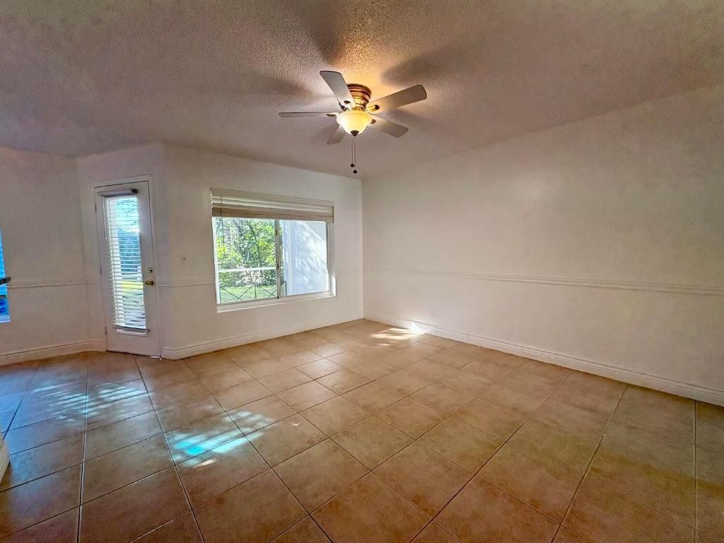 Photo of 815 W Boynton Beach Boulevard #4-102, Boynton Beach, FL 33426 (MLS # R11136579)