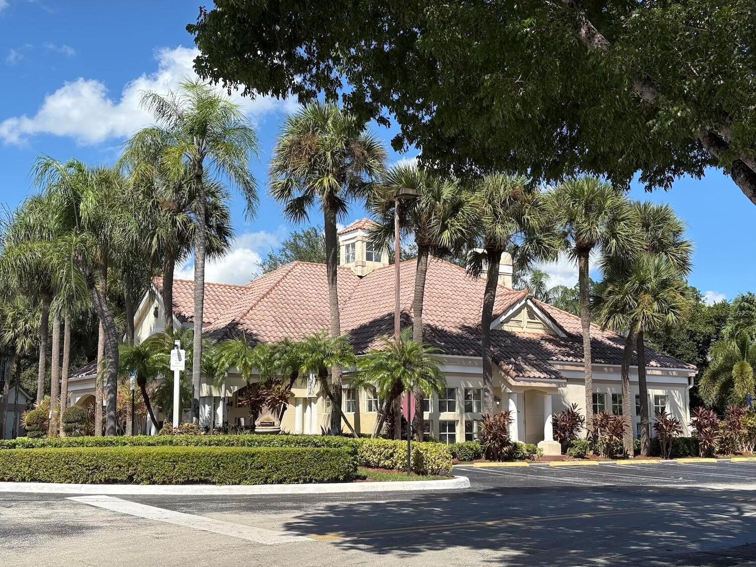 CASABLANCA ISLES CONDO - Residential