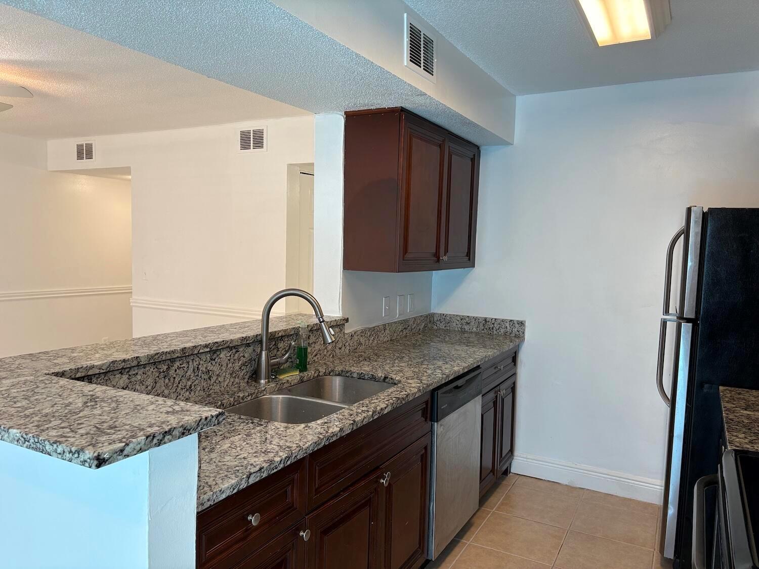 CASABLANCA ISLES CONDO - Residential