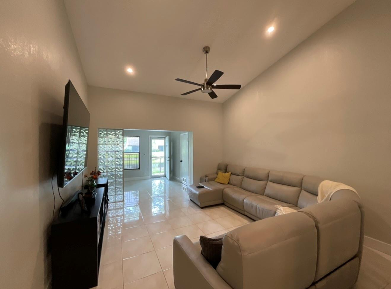 GINGER TREE - Residential