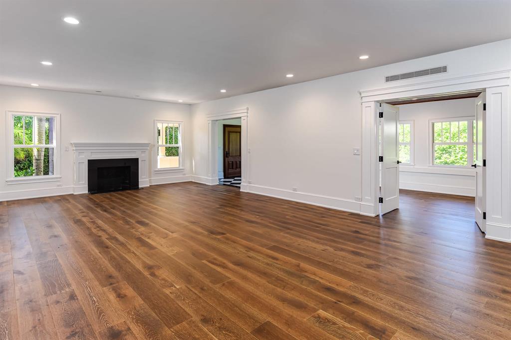 Tropic Isle - Residential