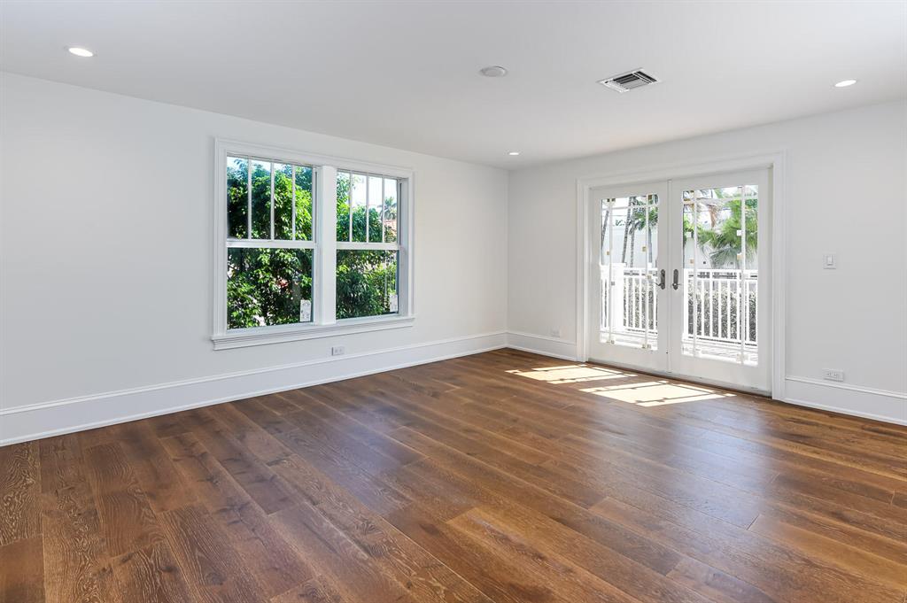 Tropic Isle - Residential