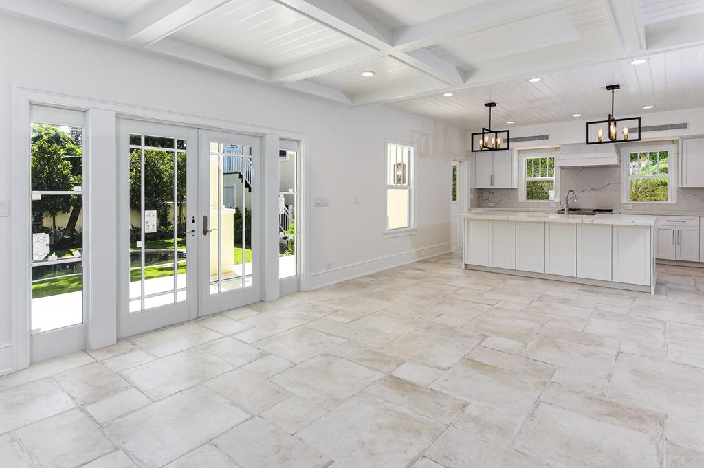 Tropic Isle - Residential