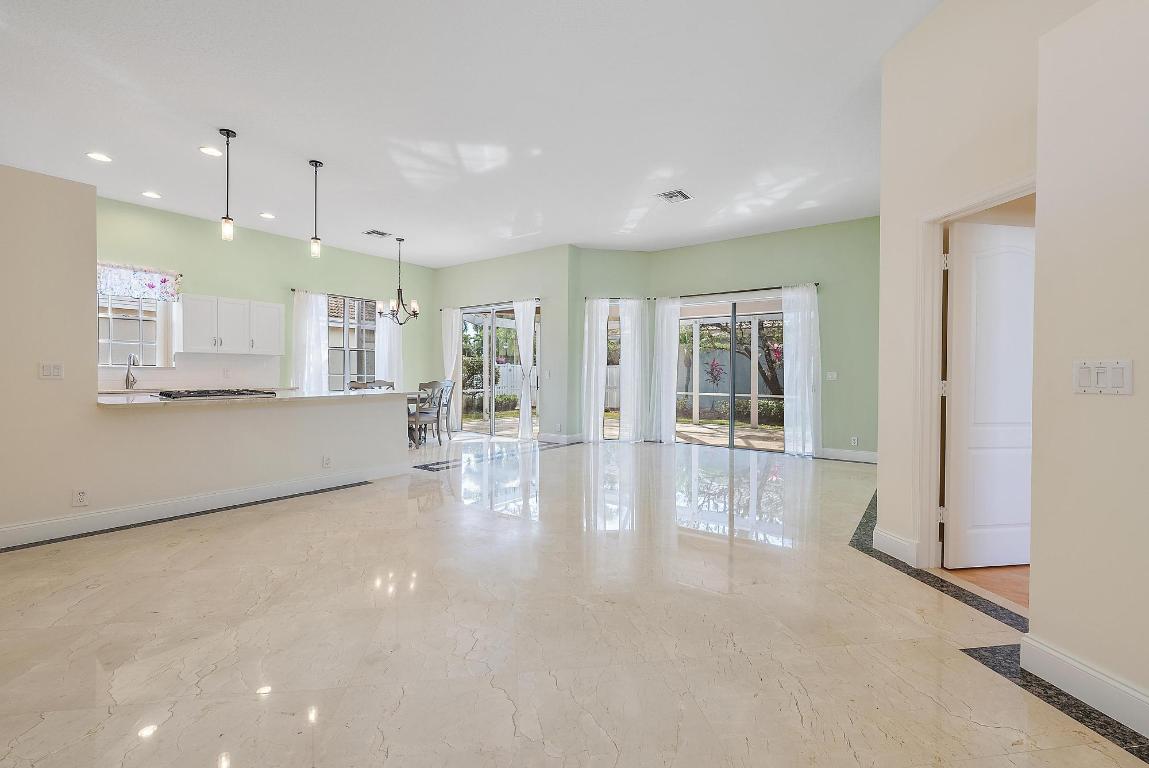 IBIS GOLF AND COUNTRY CLUB - Quail Meadow - Residential