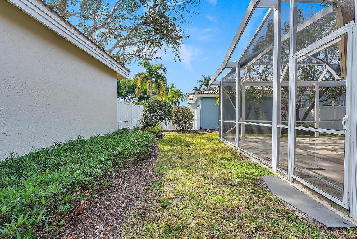 IBIS GOLF AND COUNTRY CLUB - Quail Meadow - Residential