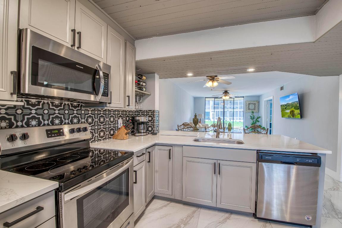 Hidden Harbour - Residential Lease