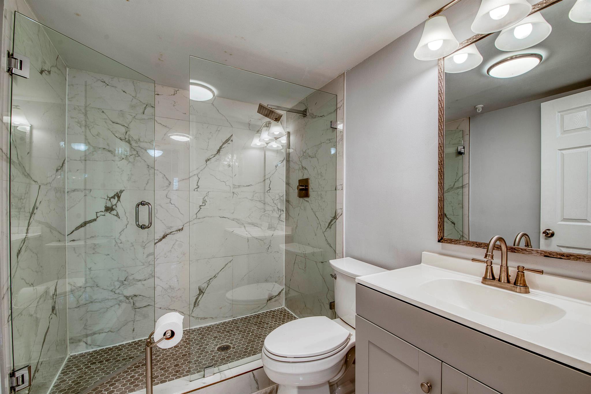 Hidden Harbour - Residential Lease