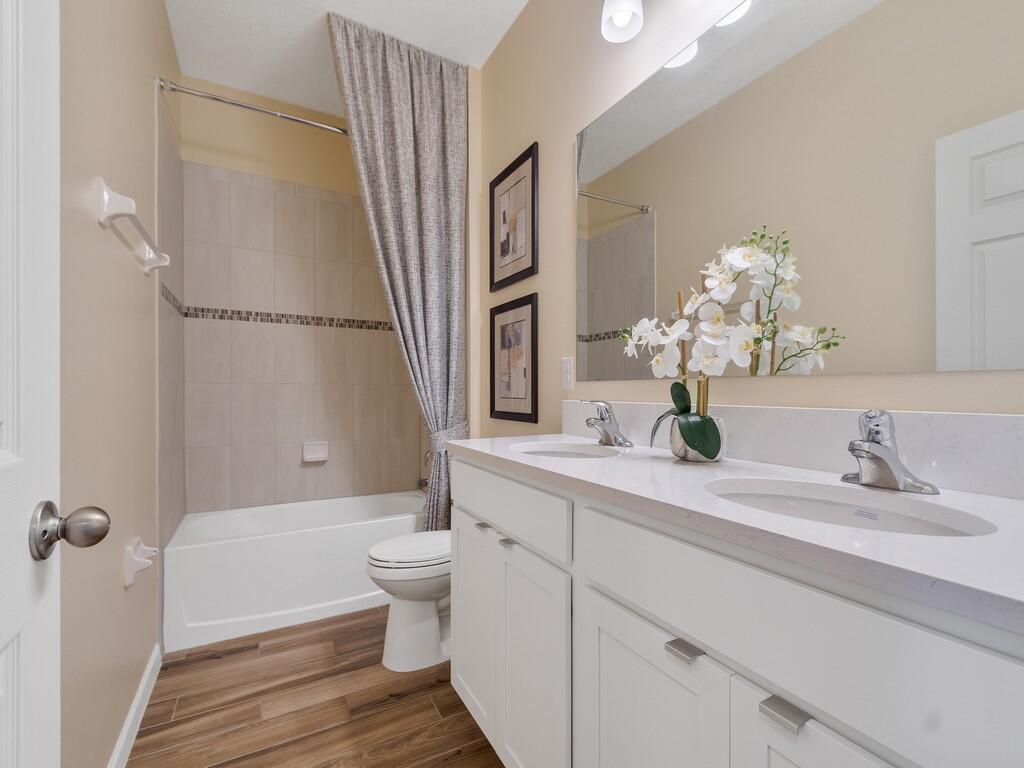 POINTE WEST EAST VILLAGE PHASE 2B - Residential